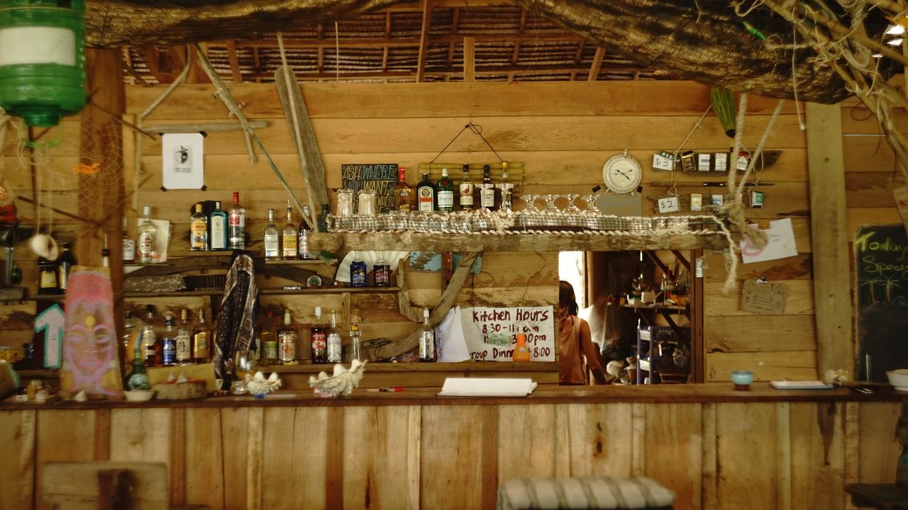 Driftwood Hostel And Bungalows Koh Rong Sanloem Exterior foto